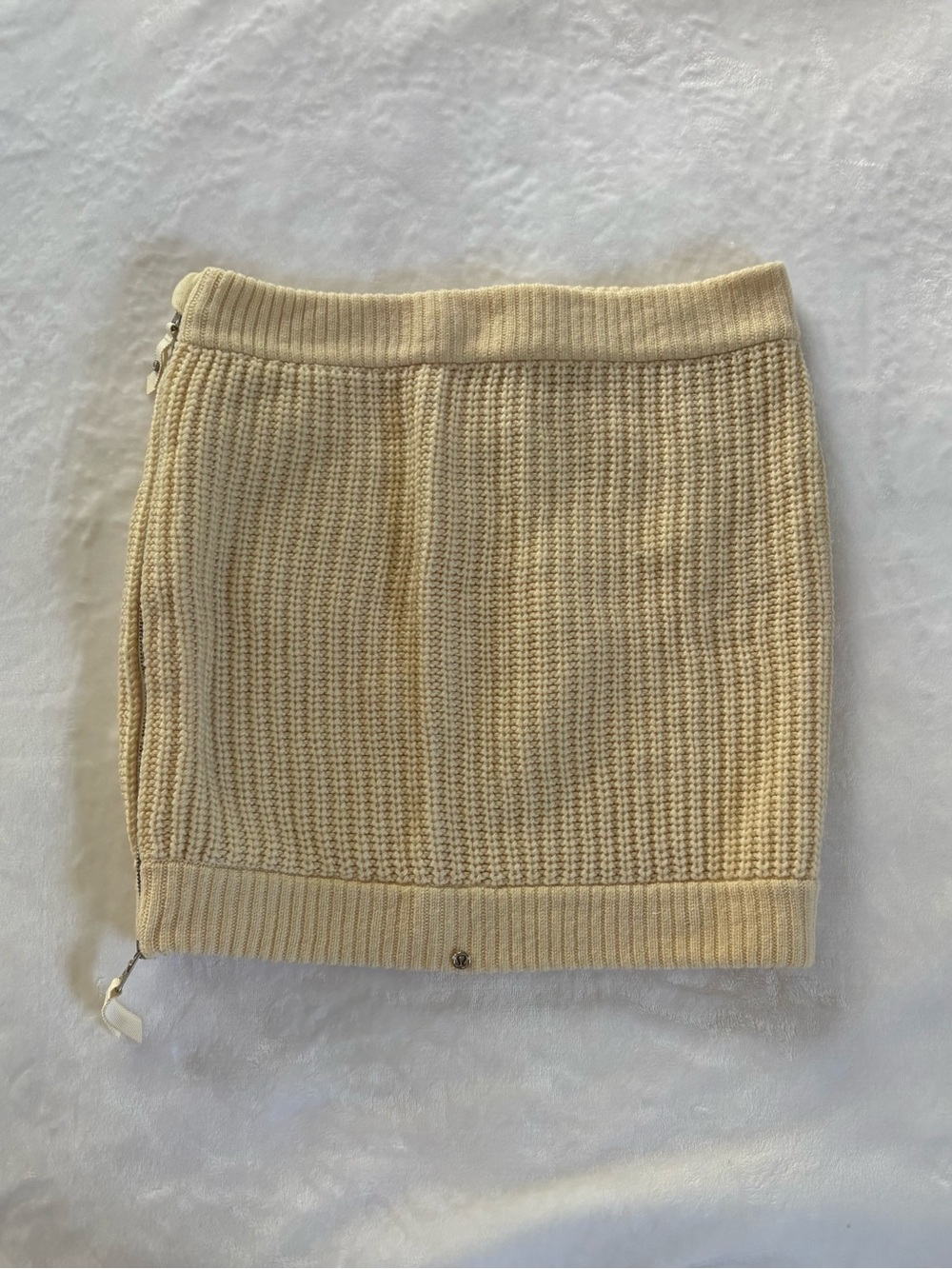 Lululemon Falling Freely Neck Warmer